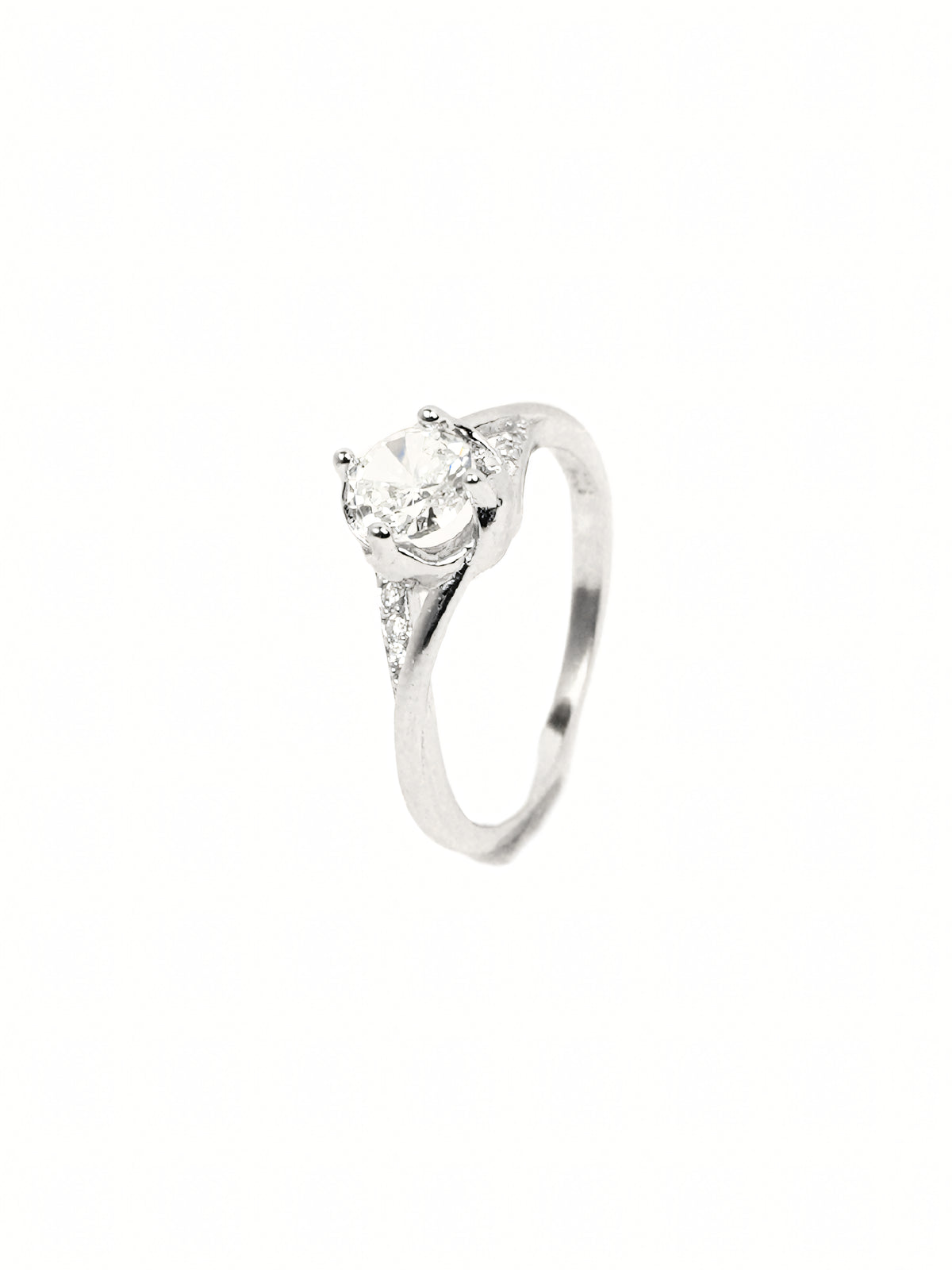 Antara Pavé Solitaire Ring