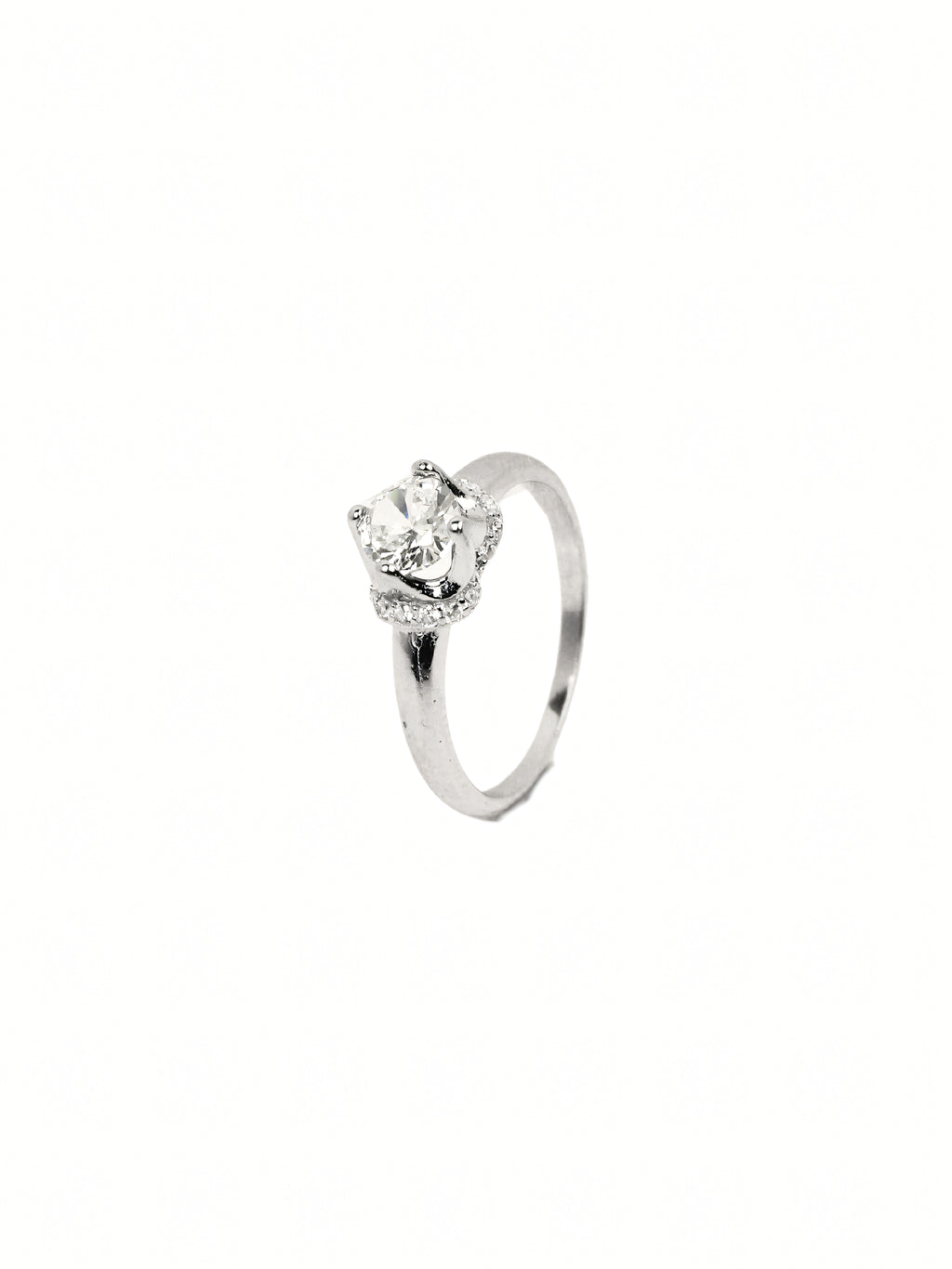 Aradhya Pavé Solitaire Ring