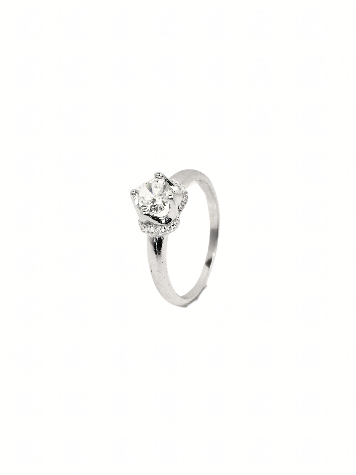 Aradhya Pavé Solitaire Ring