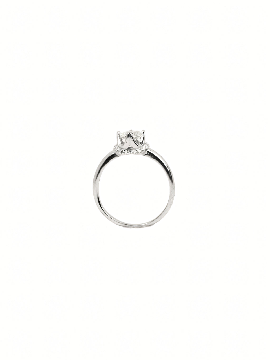 Aradhya Pavé Solitaire Ring