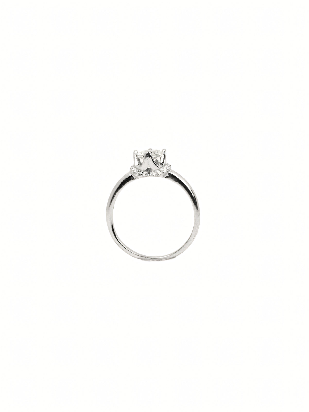 Aradhya Pavé Solitaire Ring