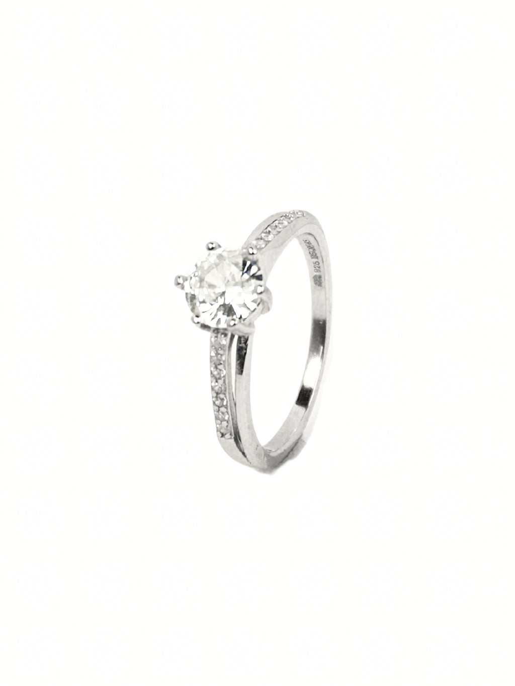 Ayra Solitaire Ring