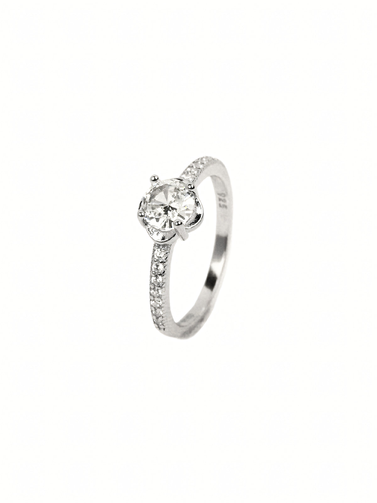 Hiya Pavé Solitaire Ring