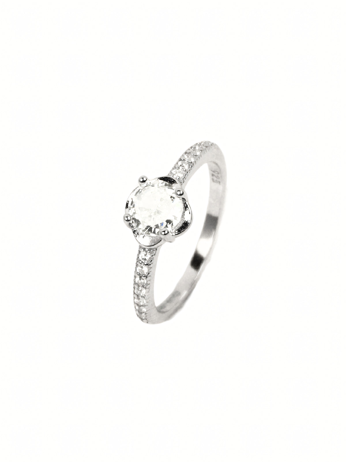 Hiya Pavé Solitaire Ring