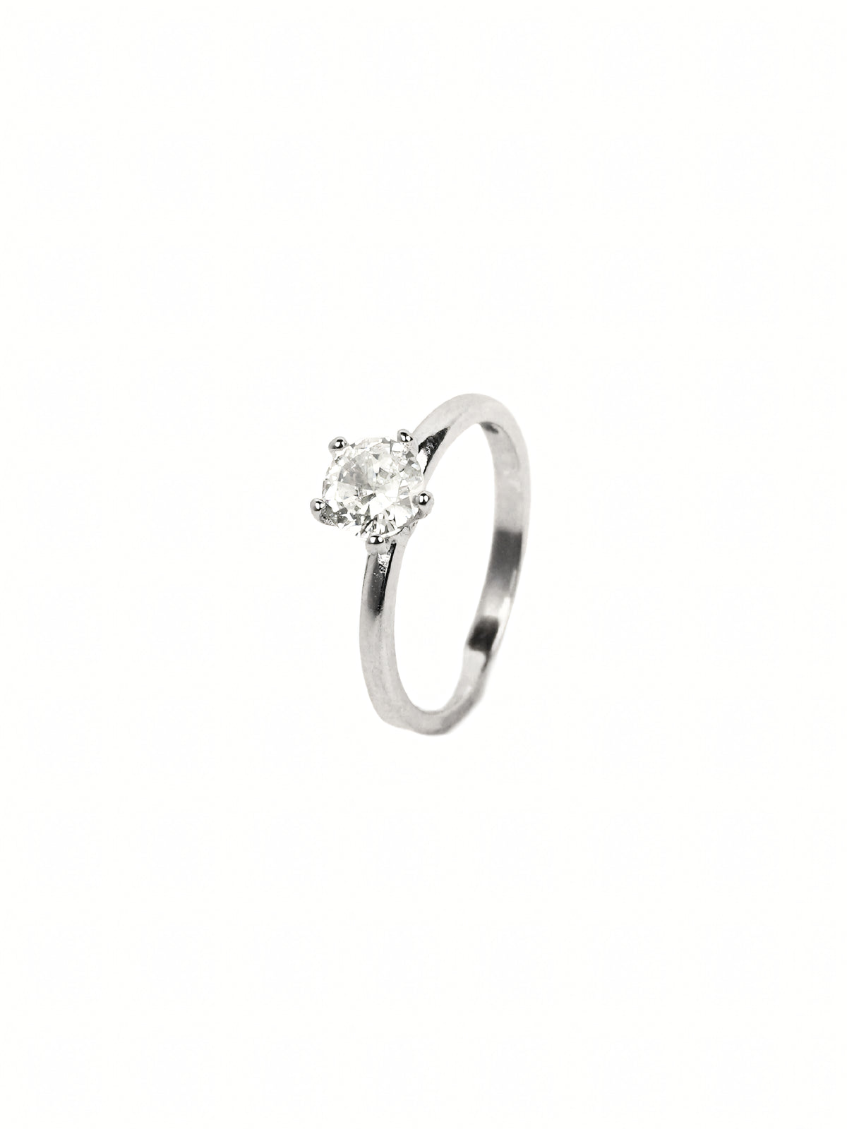 Ishani Solitaire Ring