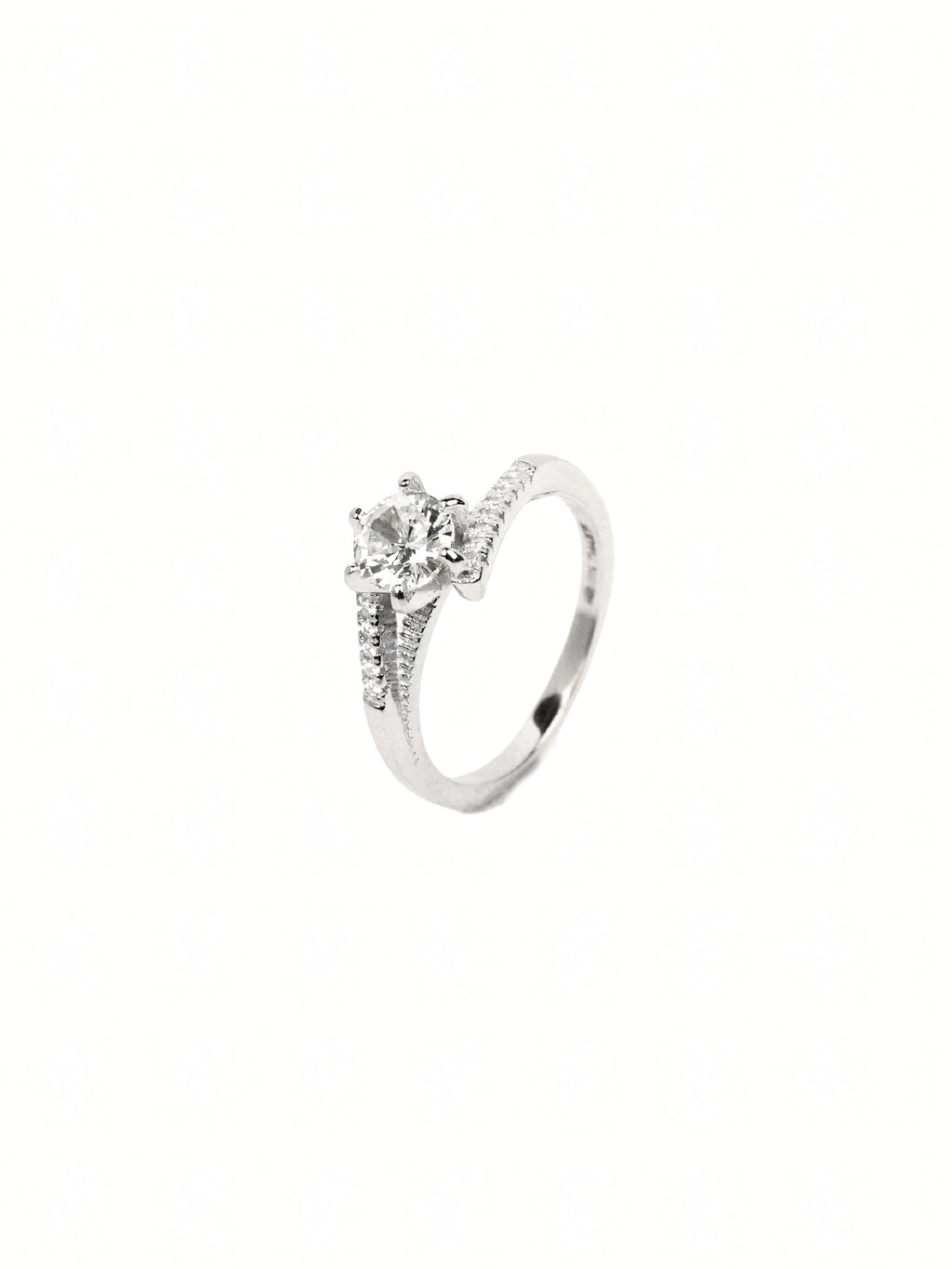 Jahnavi Pavé Solitaire Ring