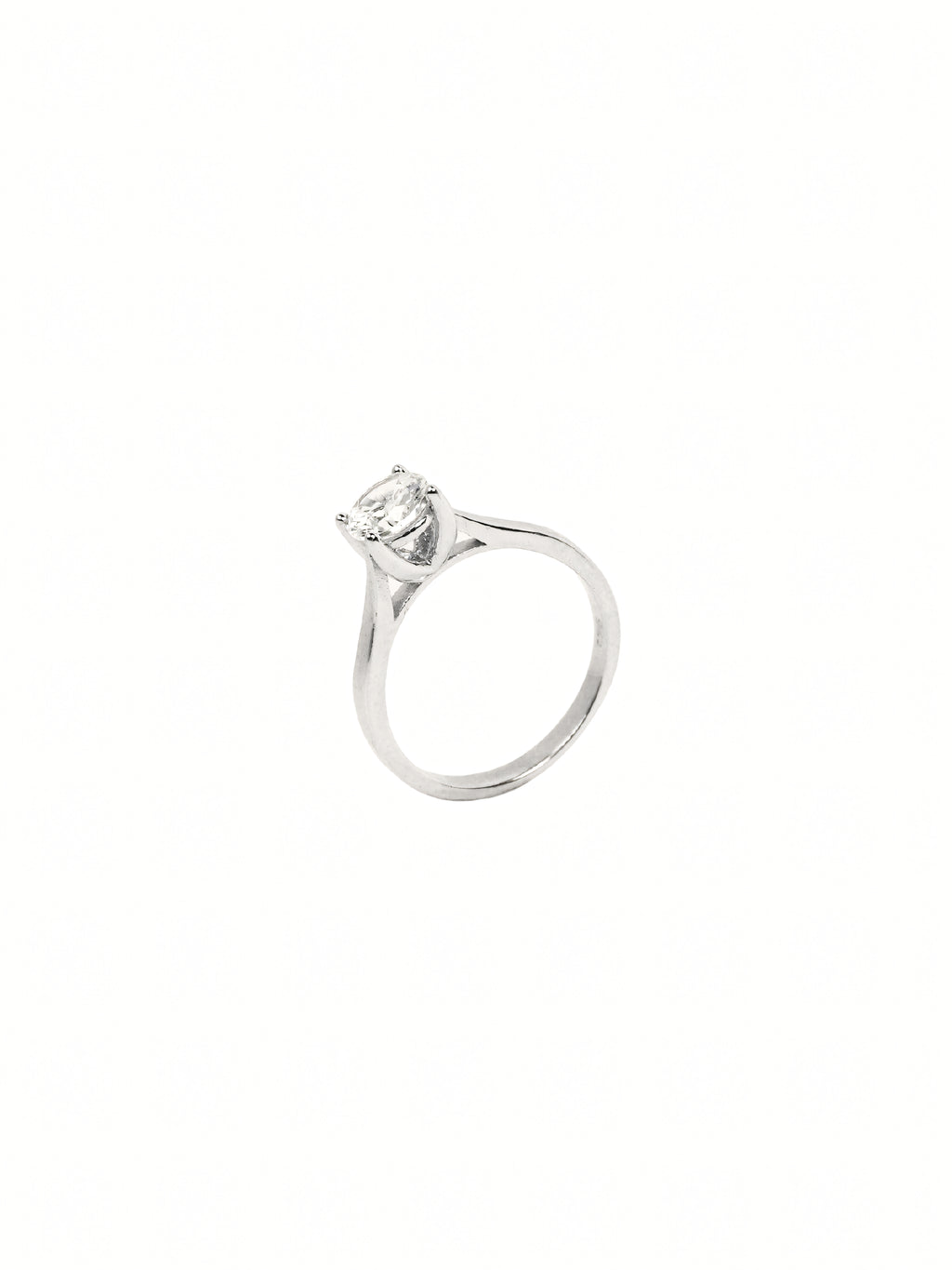 Kashvi Solitaire Ring