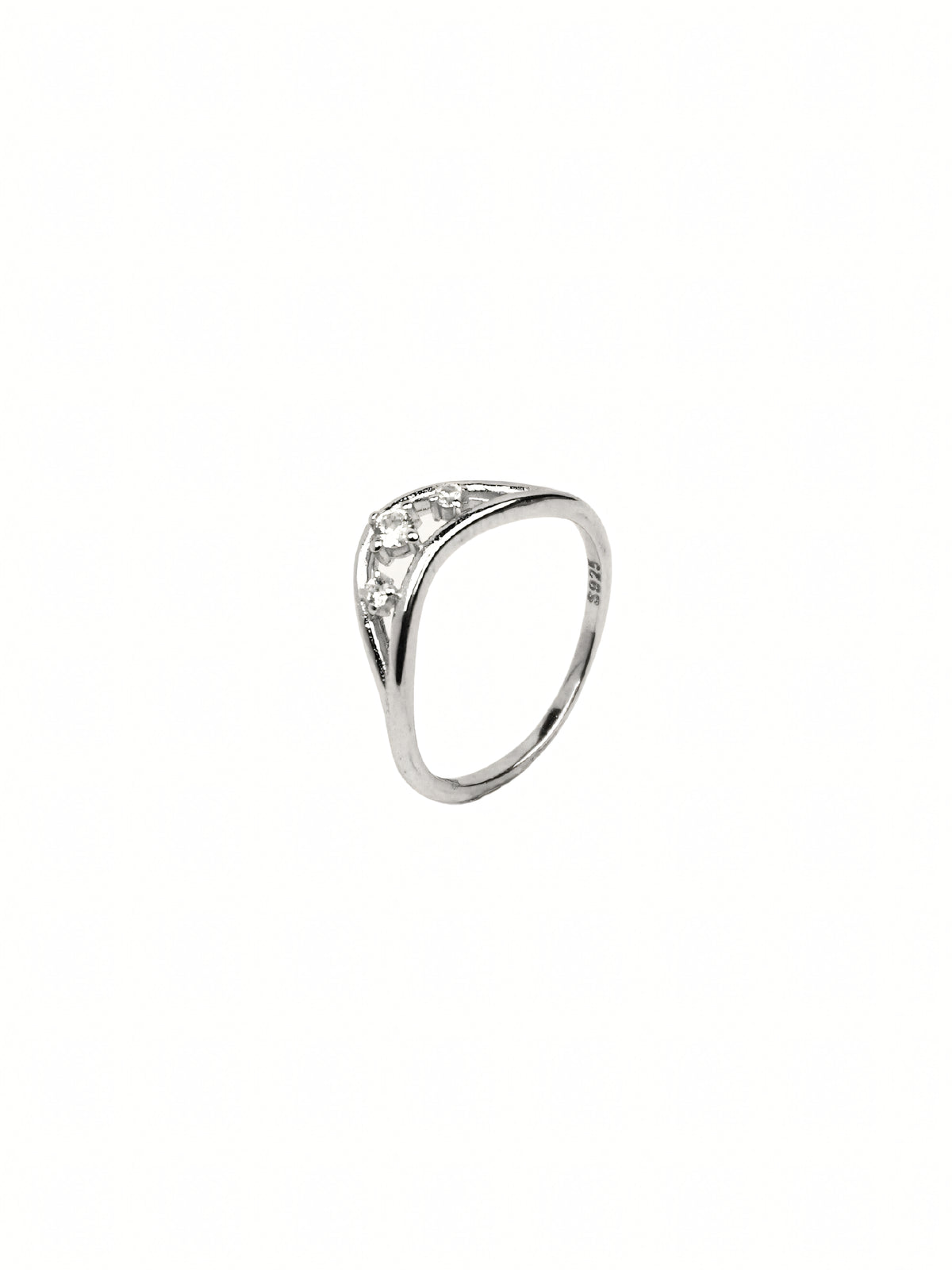 Navika Leaf Ring