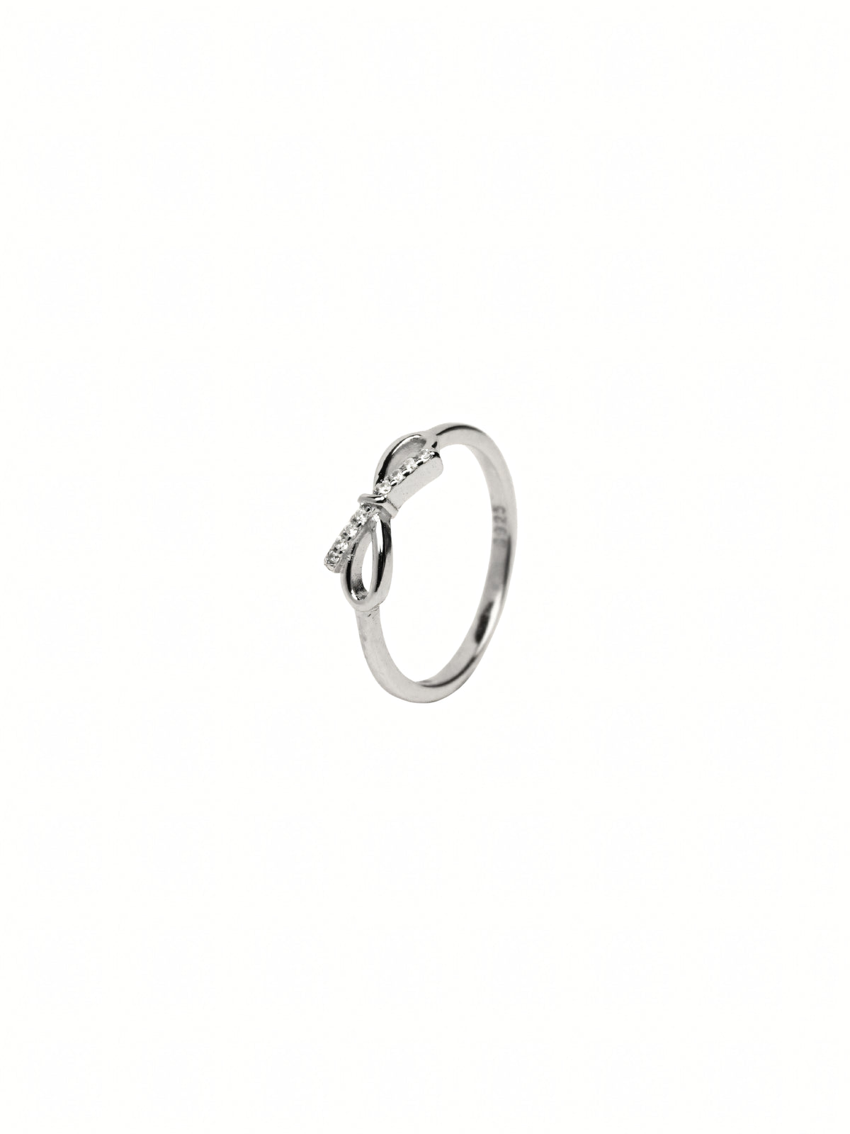 Niharika Pavé Ring