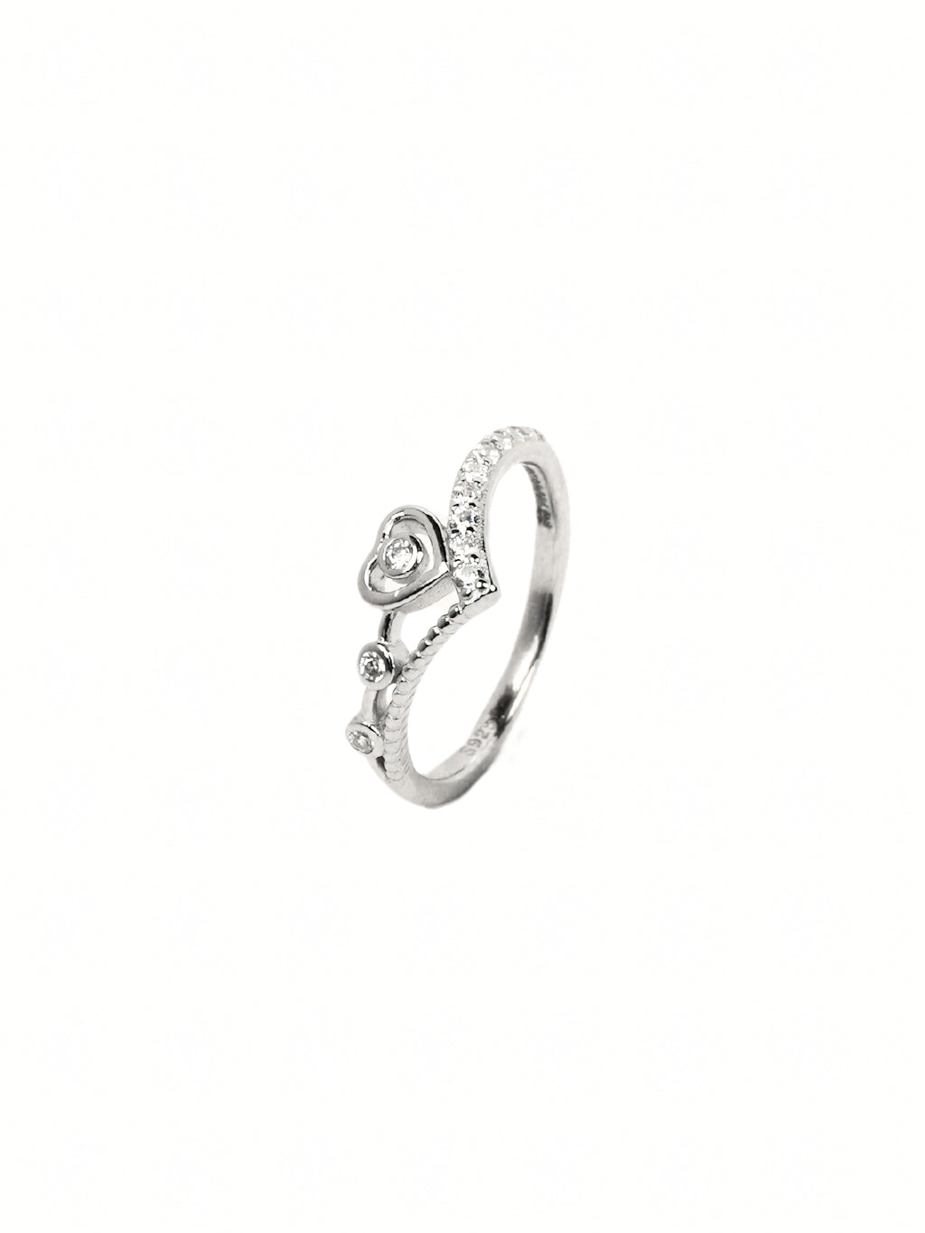 Nitya Heart Ring