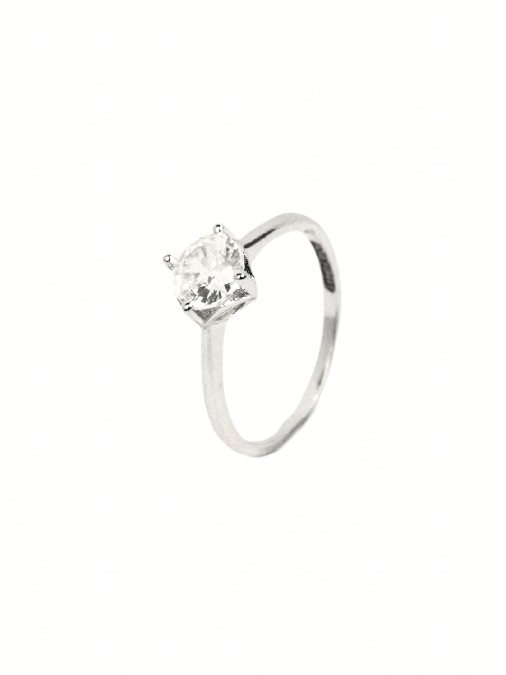 Urvi Solitaire Ring