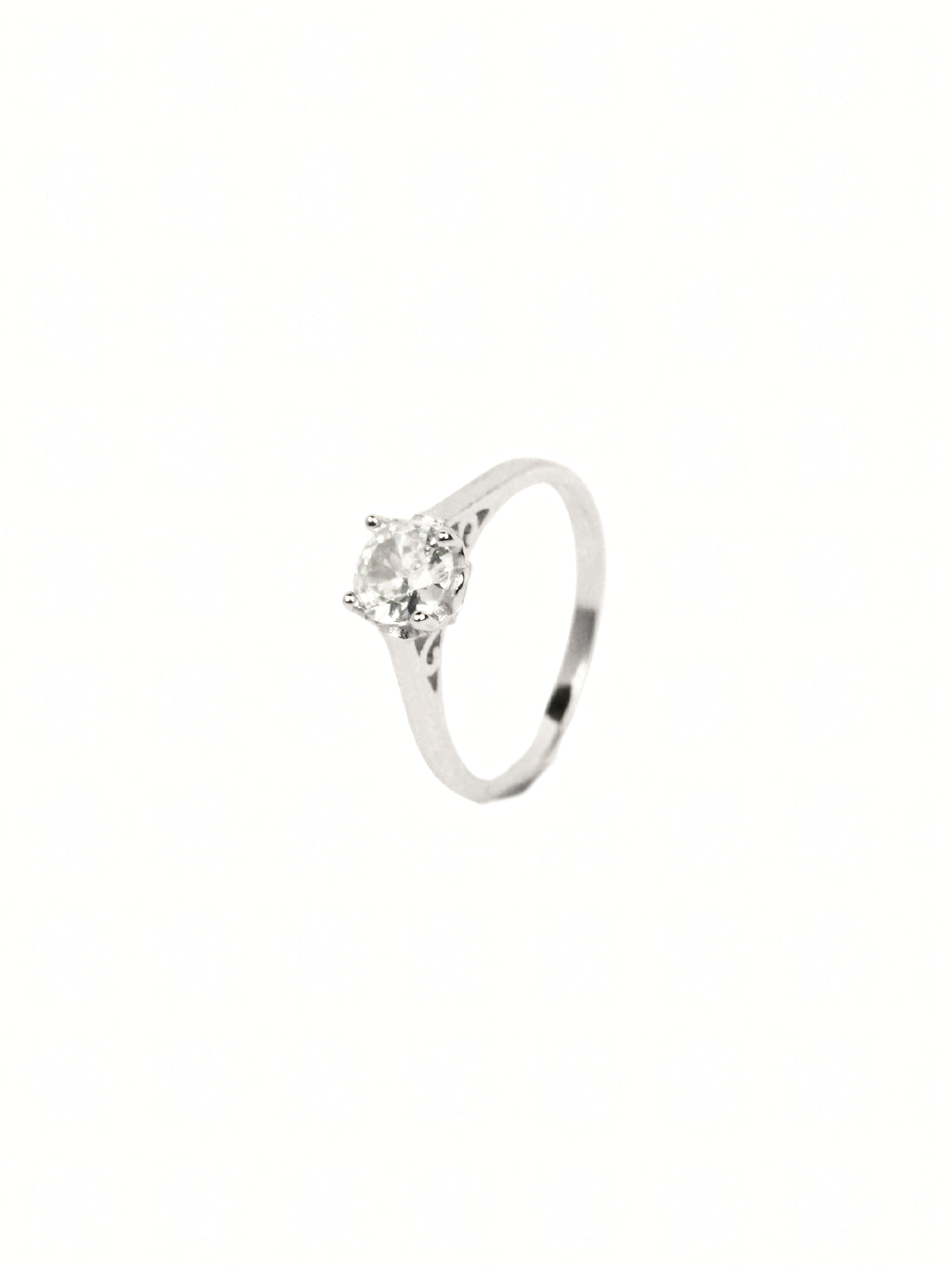 Aurora Solitaire Ring