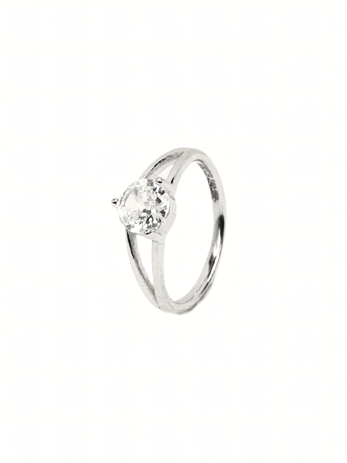 Seraphina Twist Ring