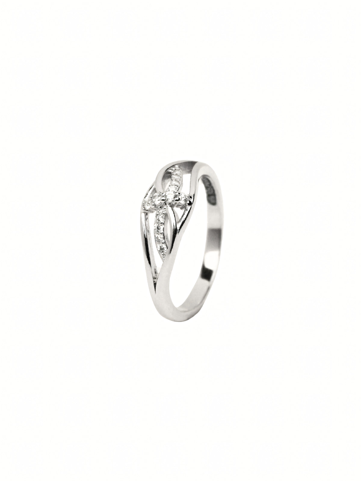 Skye Crossover Ring