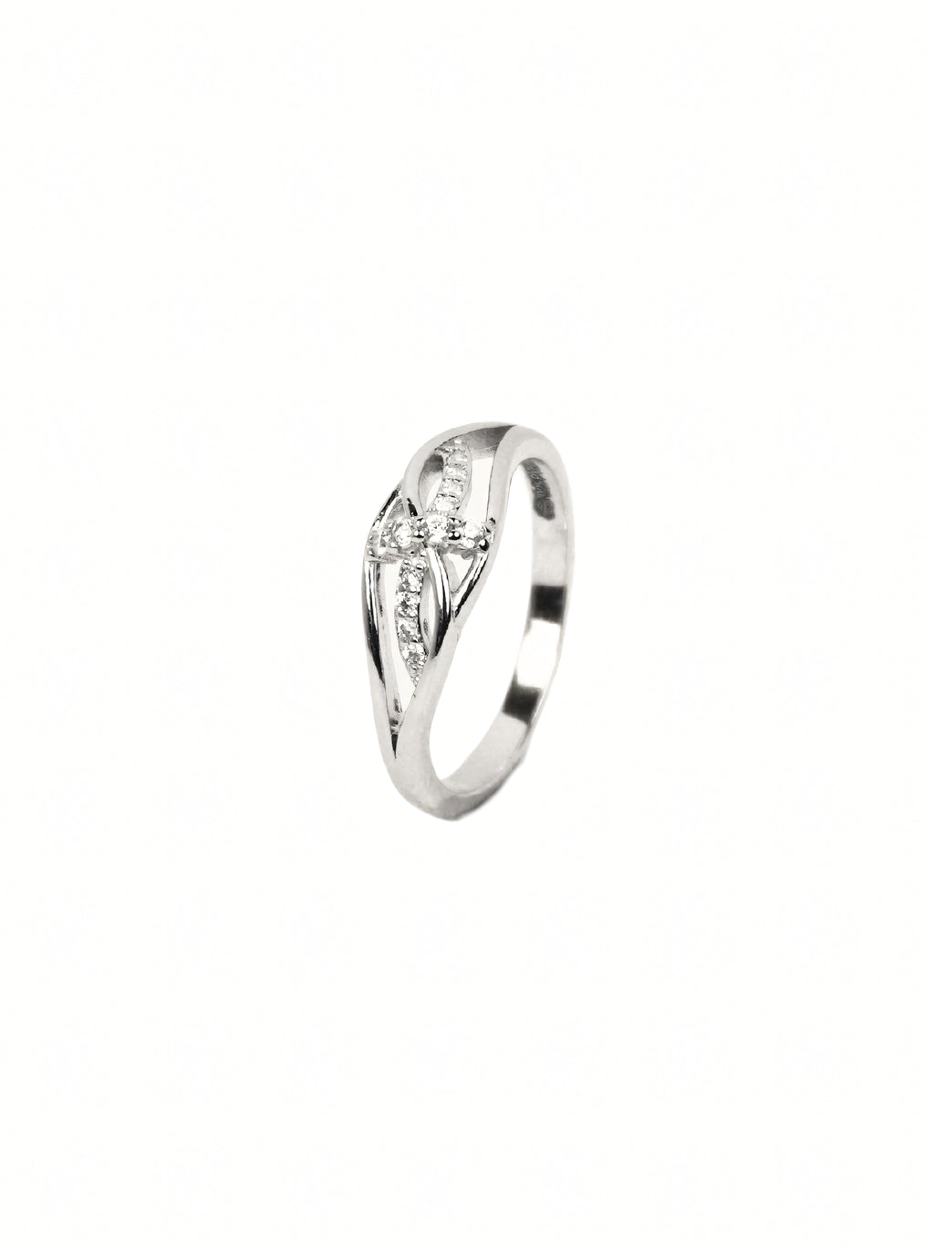 Skye Crossover Ring