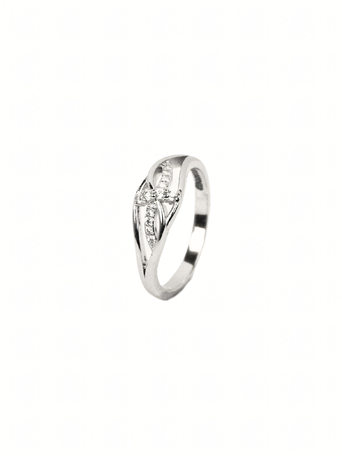 Skye Crossover Ring