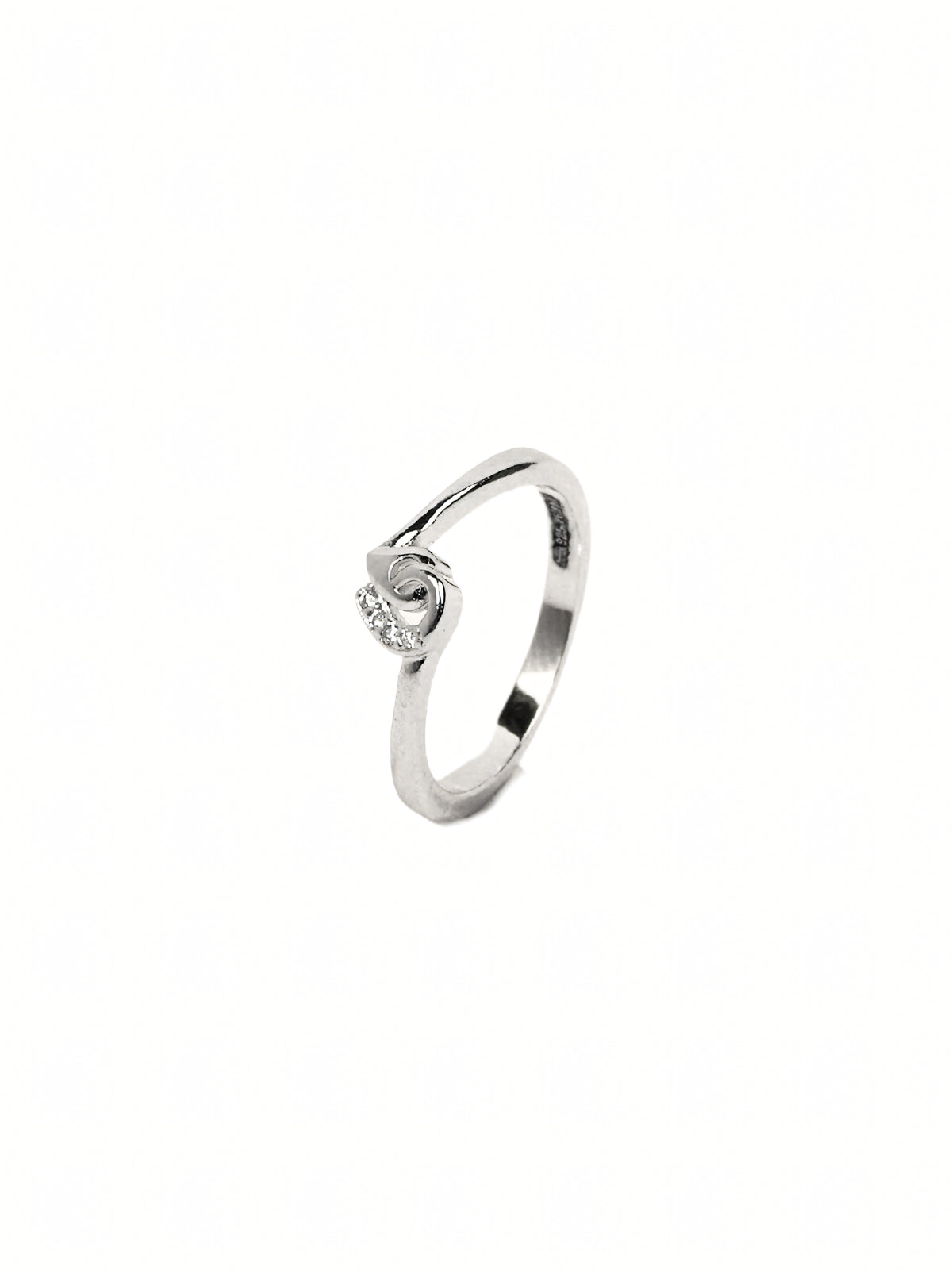 Belle Solitaire Ring