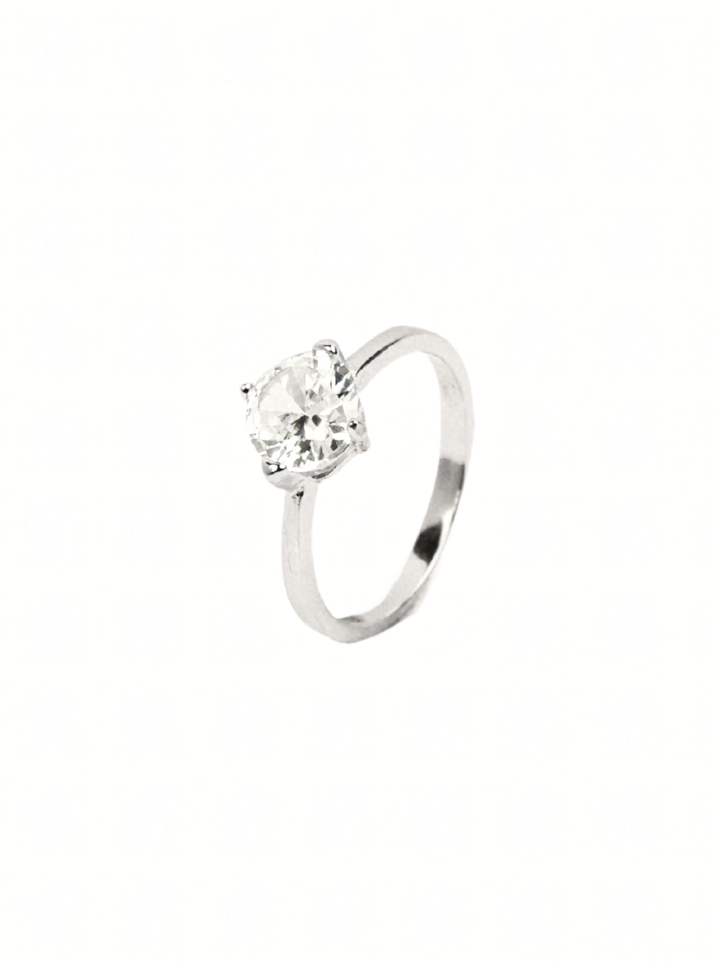 Eva Solitaire Ring
