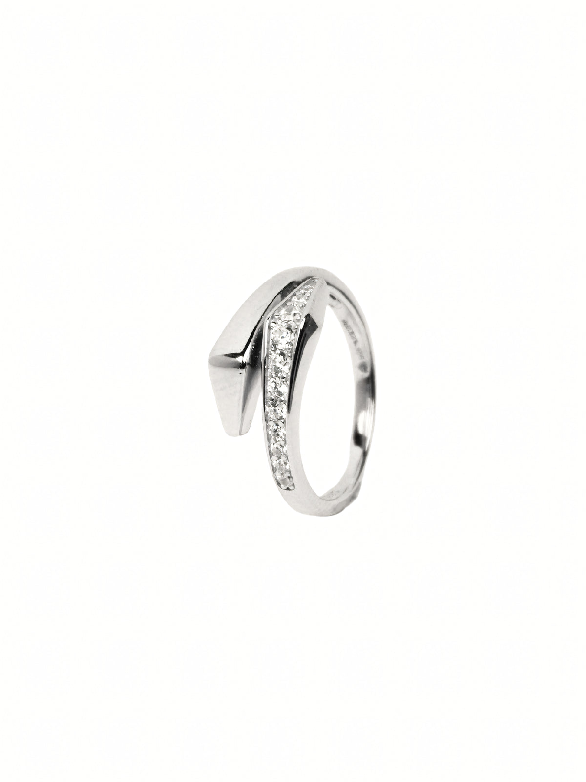 Tess Twist Ring