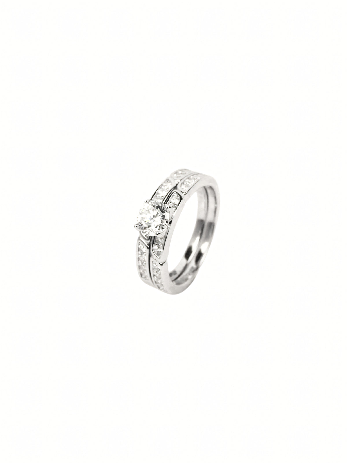 Pavé Solitaire Ring