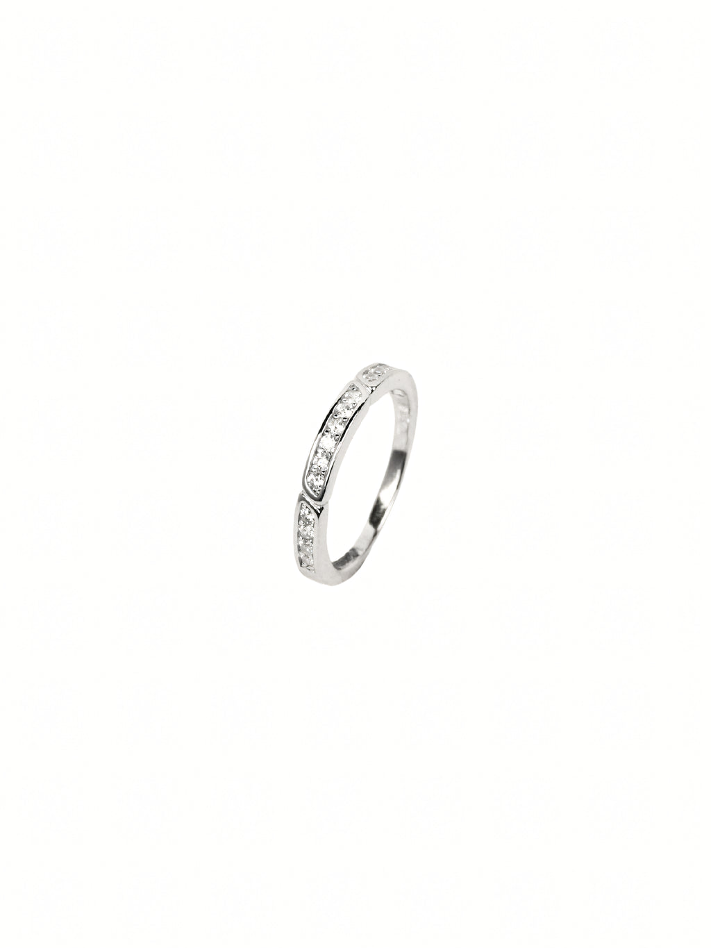 Pavé Solitaire Ring